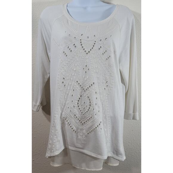 Xhilaration Cream Stitched Cutout Layered Top Medium Lightweight Soft Flowy - Picture 1 of 5
